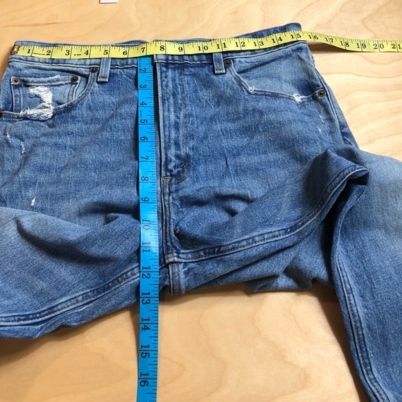 Abercrombie & Fitch High Rise Mom Jean Size 30/10. - Picture 10 of 13